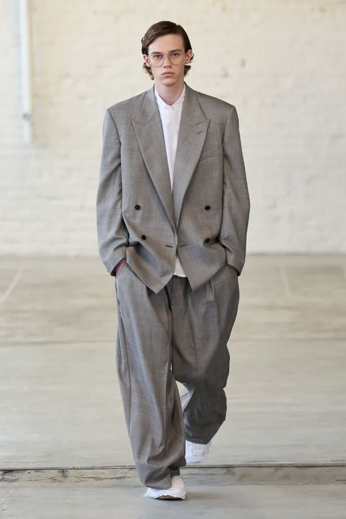 Hed Mayner 26SS M 030